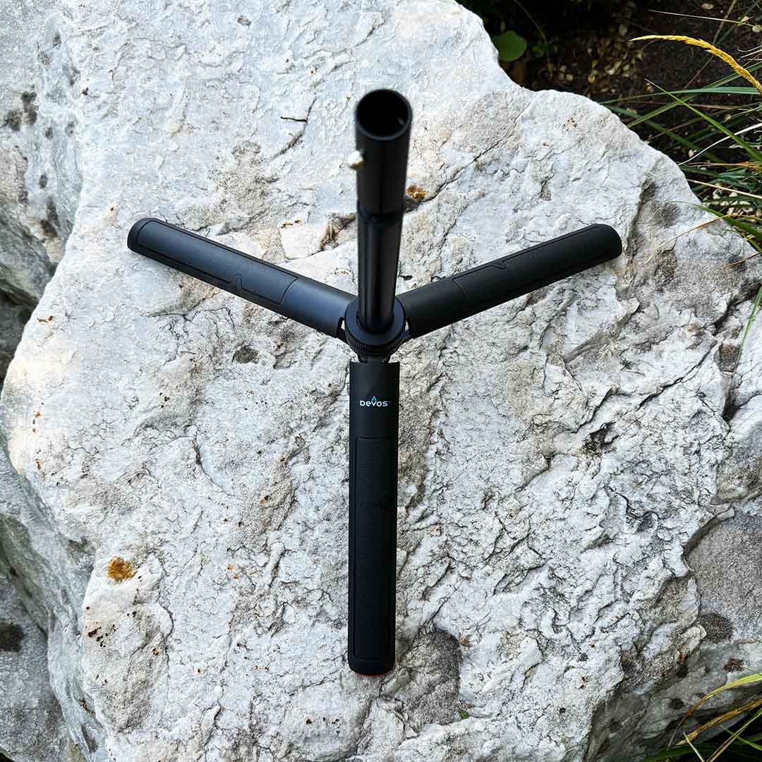 The Devos mini tripod with its legs opened out