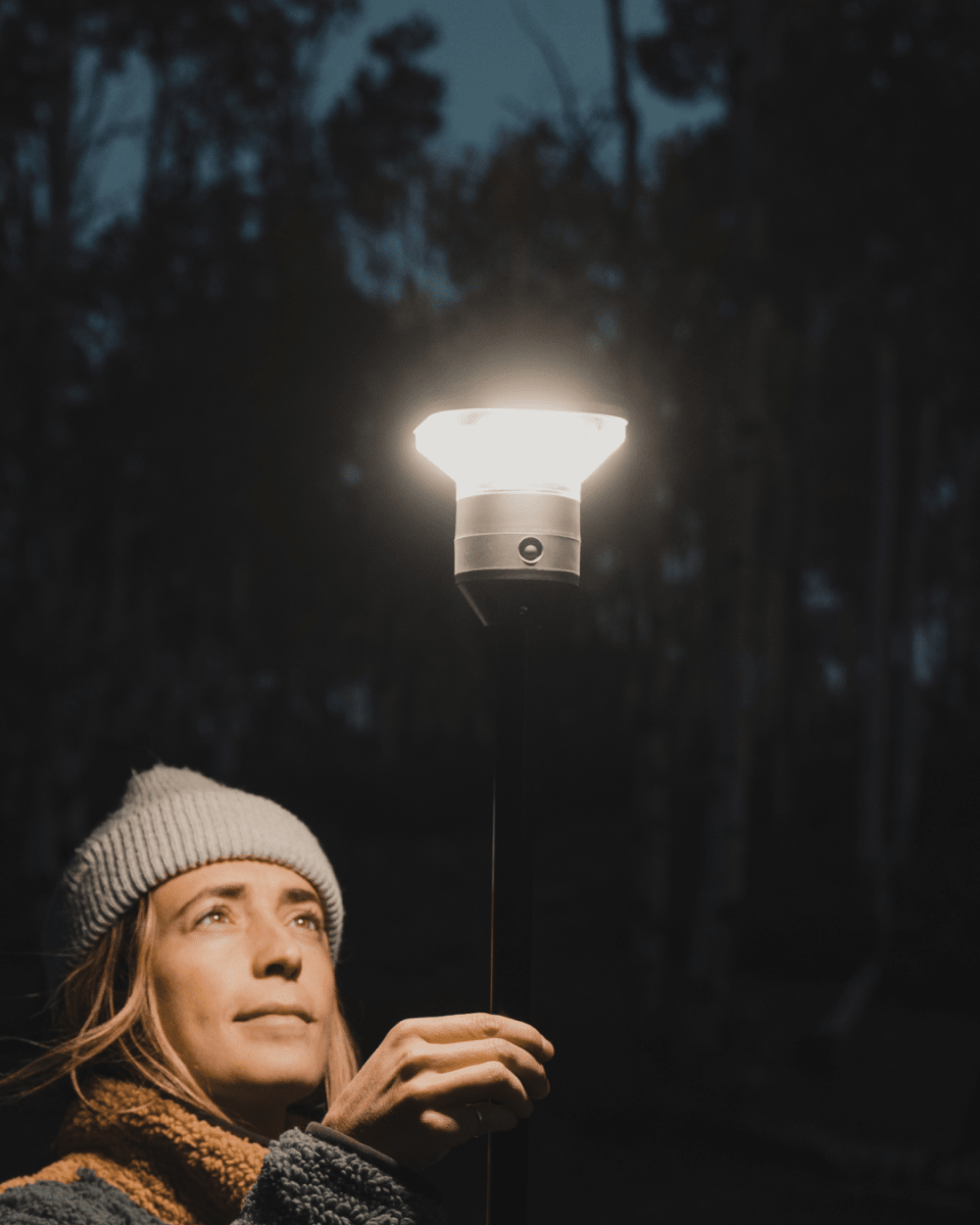 Devos LightRanger 1200 telescoping camp light on its tripod