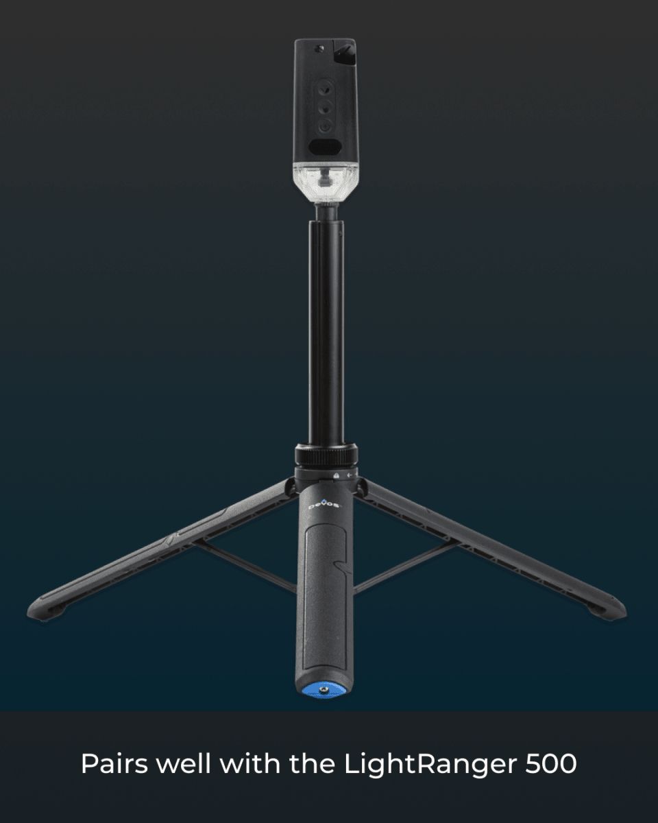 Devos LightRanger mini tripod, legs open